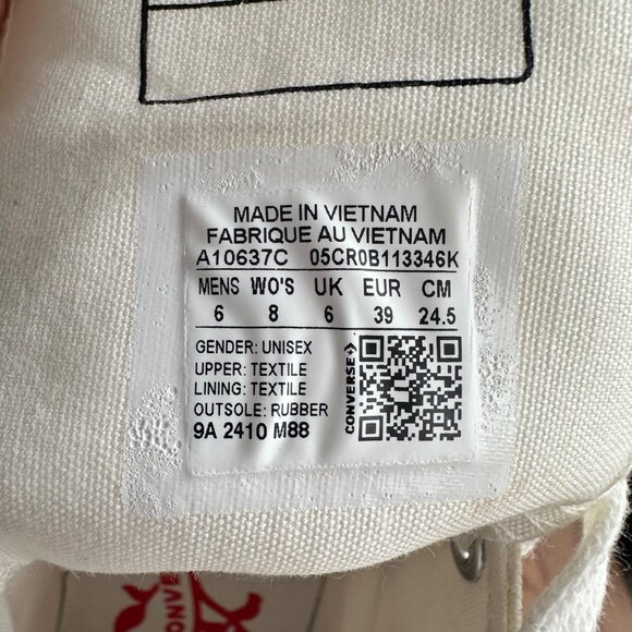 🌹Converse Chuck 70 Valentine 3D Rose Embroidered Hi 6 Men's Beige Heart A10637C - Picture 10 of 11